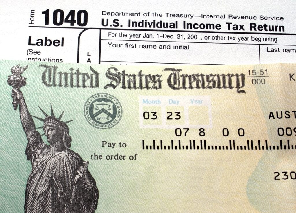 tax refund gettyimages