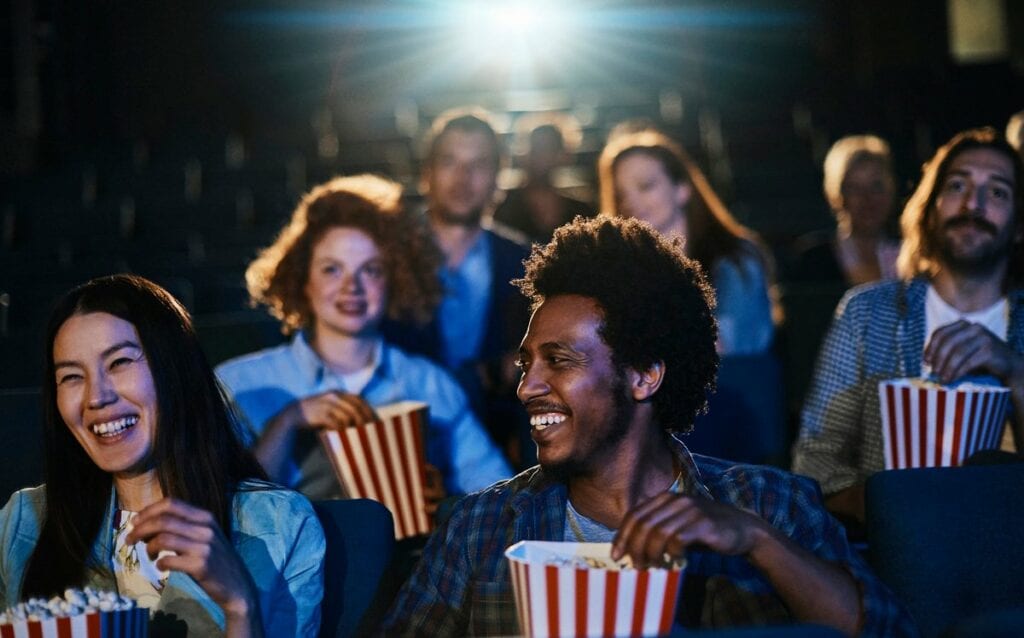 people in a movie theater aBOipb.width .jpg