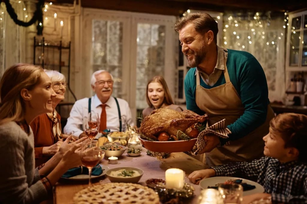 holiday thanksgiving serving turkey family XE.width .jpg