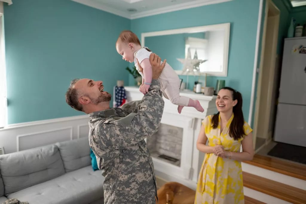 Military family inside home eXrtuL.width .jpg
