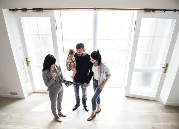 real estate tour.width .jpg
