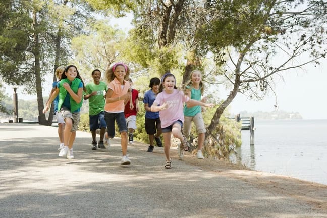 Kids running summer camp bMVmw.width .jpg