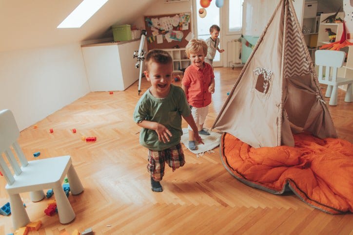 kids in playroom TwtWUFQ.width .jpg