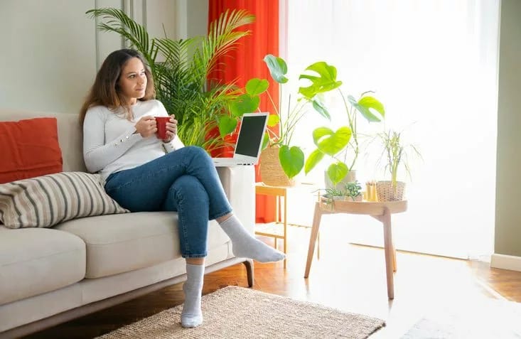 work from home couch CBAKSb.width .jpg