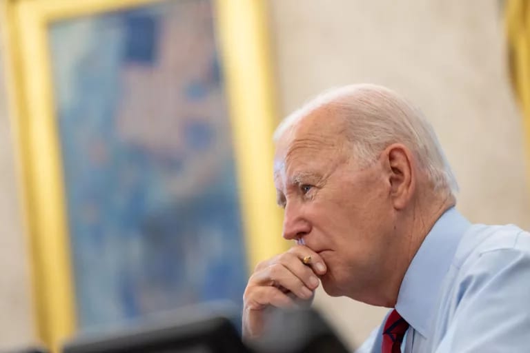 joe biden white house senior advisors photo by adam schultz.jpg