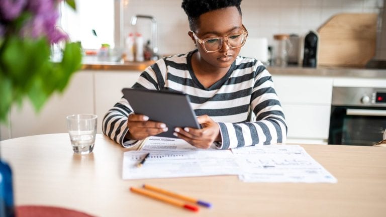 Here’s What $5,000 in Credit Card Debt Actually Costs You at Today’s APR