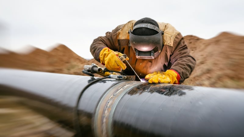 Is It Too Late to Buy Energy Transfer After a 25% Rally? History Has a Clear Answer.