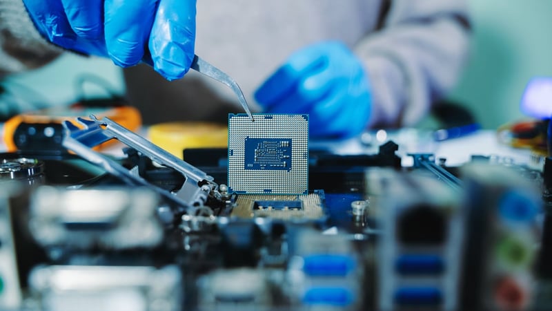 Not Nvidia. Not Micron. This Little-Known Chip Stock Is the AI Boom’s Best-Kept Secret.