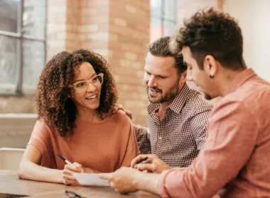 4 Red Flags to Spot When You're Looking for a Financial Advisor