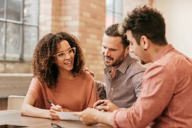 4 Red Flags to Spot When You're Looking for a Financial Advisor