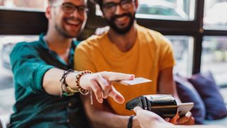 5 Reasons (Besides Rewards) to Buy Nearly Everything With a Credit Card