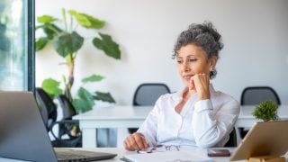 The Smarter Way to Retire Might Surprise You